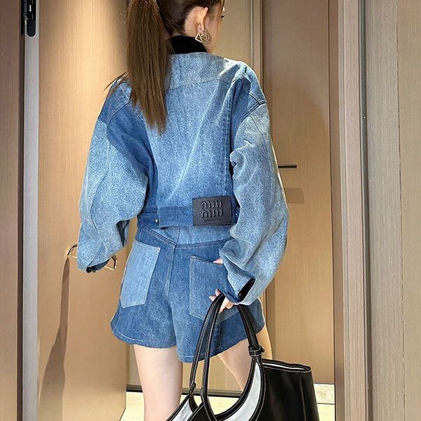 ★日本!!人気！ミュウミュウ ロゴ刺繍入り デニム トラッカージャケット myh73901